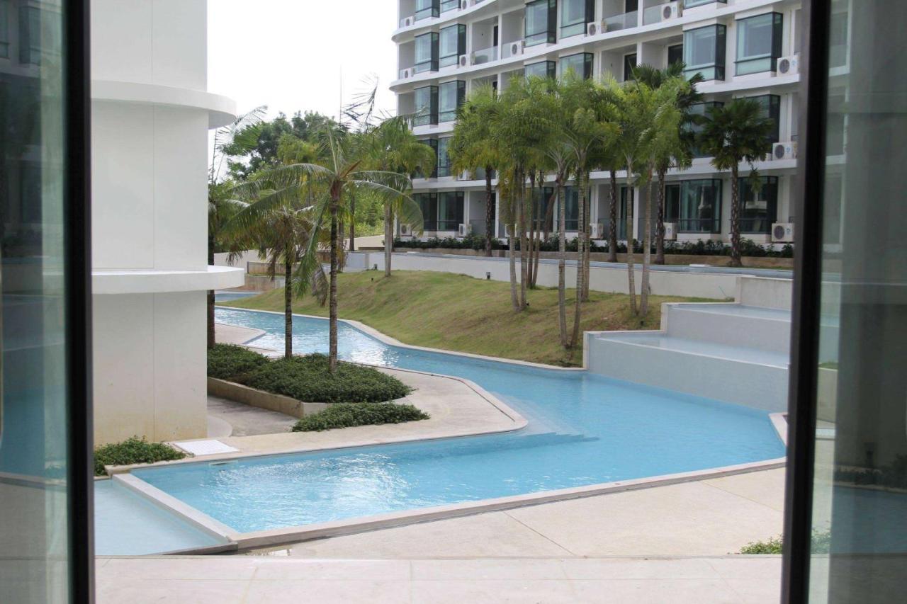 Wyndham La Vita Rawai Phuket Exterior photo